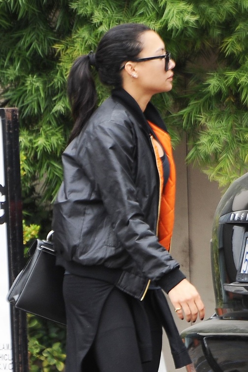 naya-rivera-out-and-about-in-los-feliz-05-09-2017_6.jpg